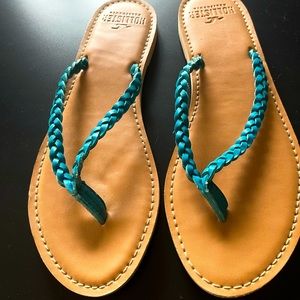 NWOT HOLLISTER BRAIDED ROPE TURQUOISE SANDALS SIZE 9